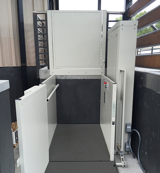 Bruno Commercial Unenclosed Vertical Platform Lift Bruno Commercial Unenclosed Vertical Platform Lift