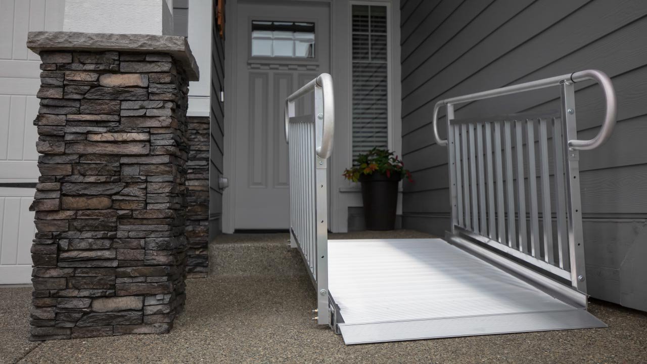 EZ-ACCESS GATEWAY™ 3G Solid Surface Portable Ramps EZ-ACCESS GATEWAY™ 3G Solid Surface Portable Ramps