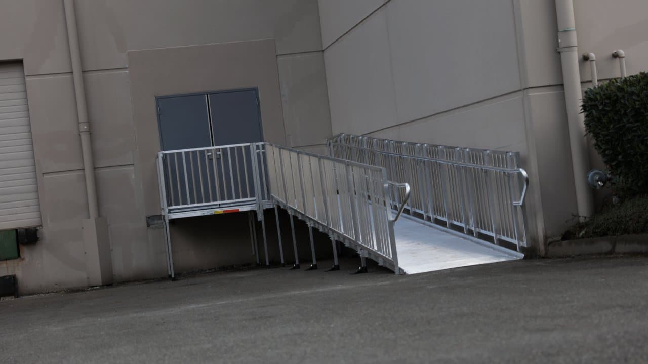 EZ-ACCESS Mobile Office Ramps EZ-ACCESS Mobile Office Ramps